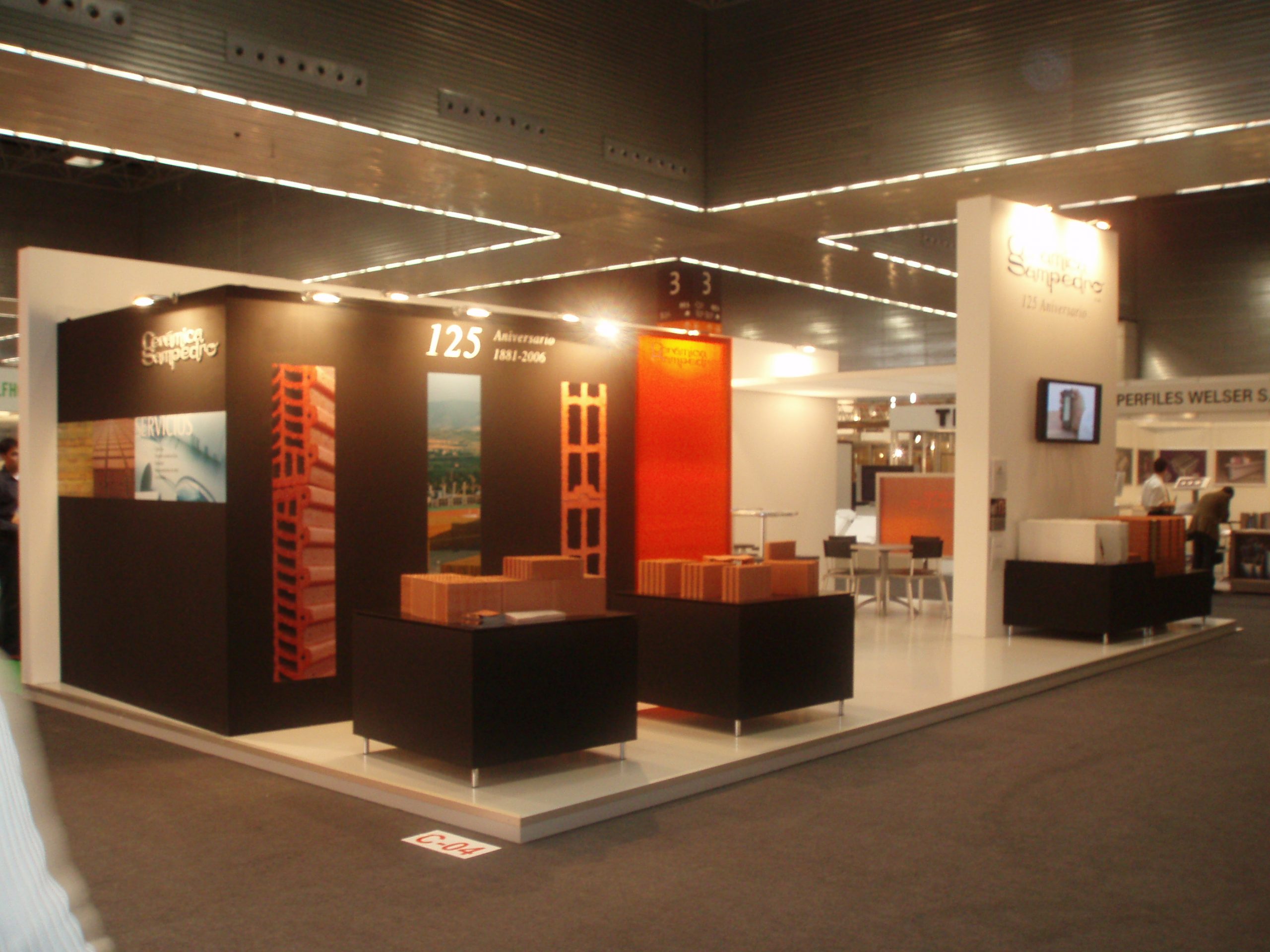 Cerámica Sampedro participa en la Feria de Bilbao Construlan 2006.