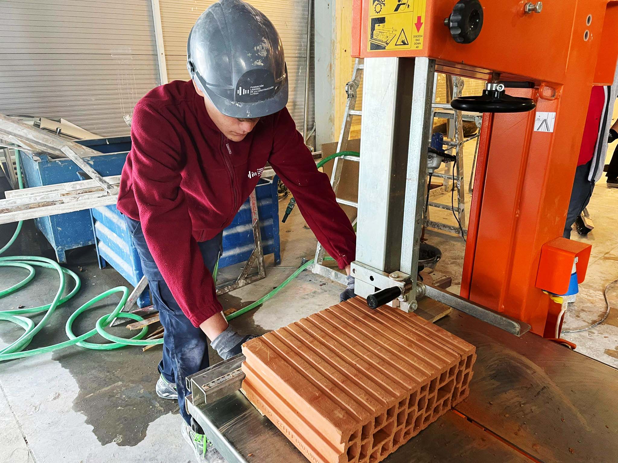 Taller práctico Sistema ECOrec®- Alumnos IES.batalladeclavijo en Fundación Laboral de la Construcción – La Rioja