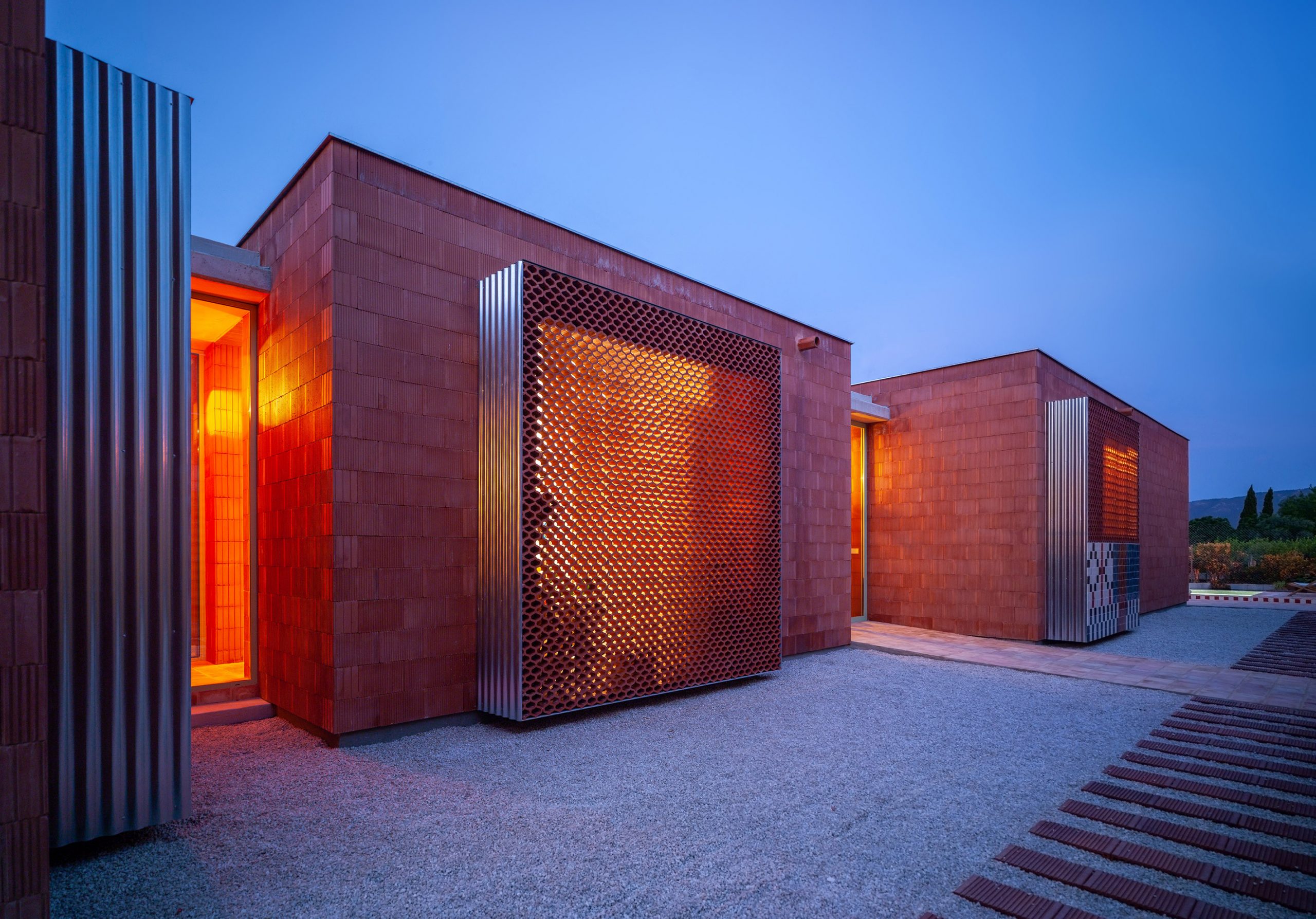 PASTOR & GONZALEZ ARQUITECTOS; NÚMERO 26